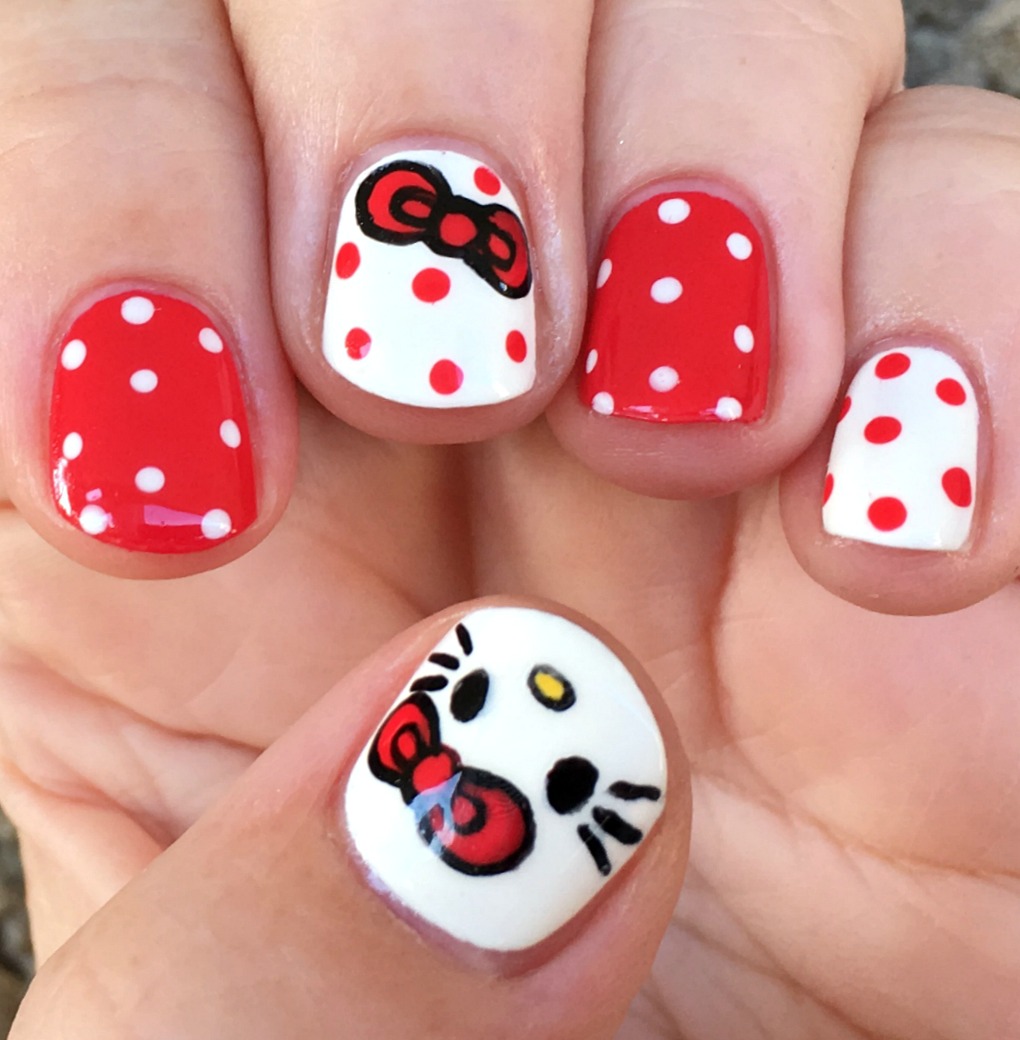 Hello Kitty Nails Short