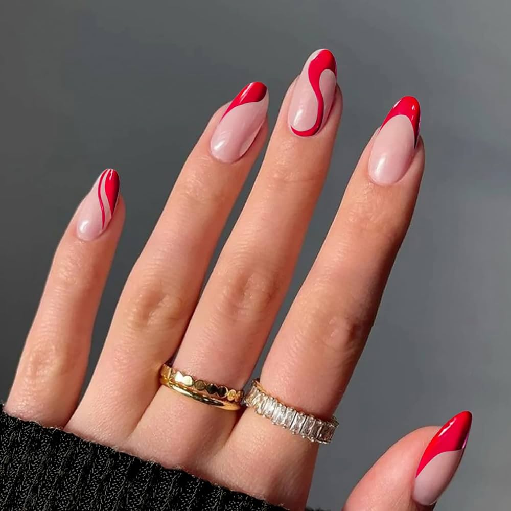 red nails designs